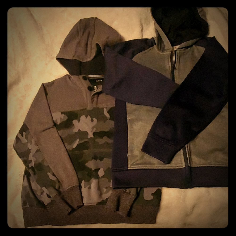 Boys sweatshirts